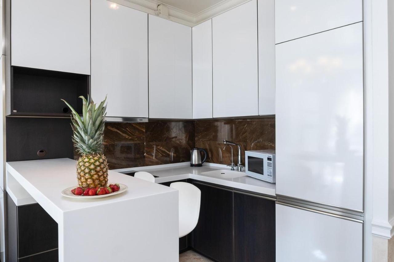 Exquisite Panoramic Views Apartment Dnipro Embankment 키예프 외부 사진