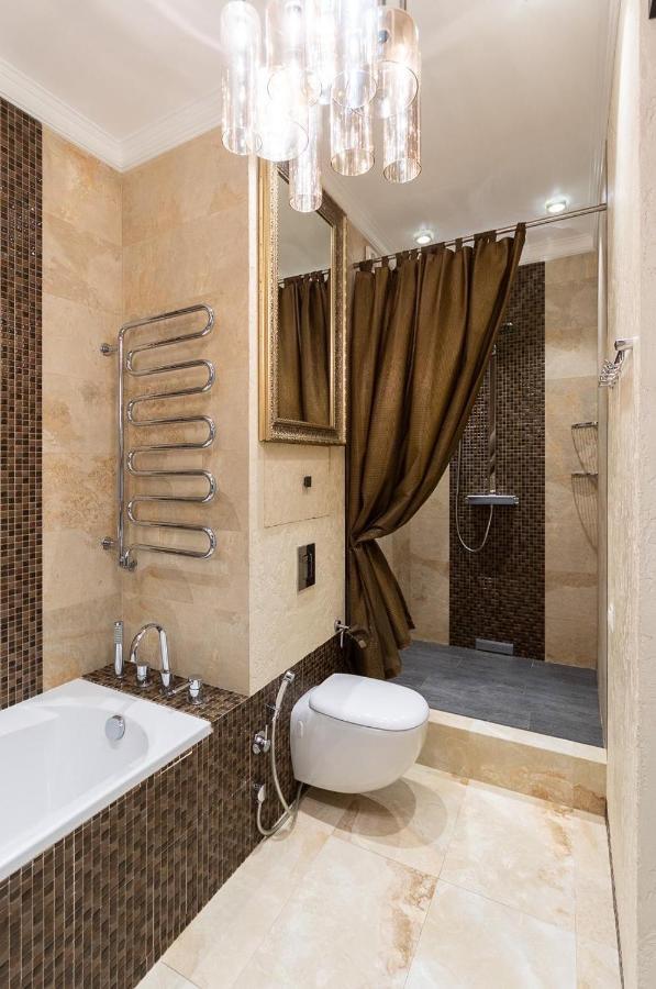Exquisite Panoramic Views Apartment Dnipro Embankment 키예프 외부 사진